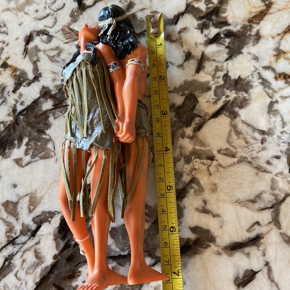 Beautiful native couple ornament - Picture 8 of 8